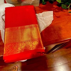 Kancheevaram Silk Pure Gold Zari Crimson Red